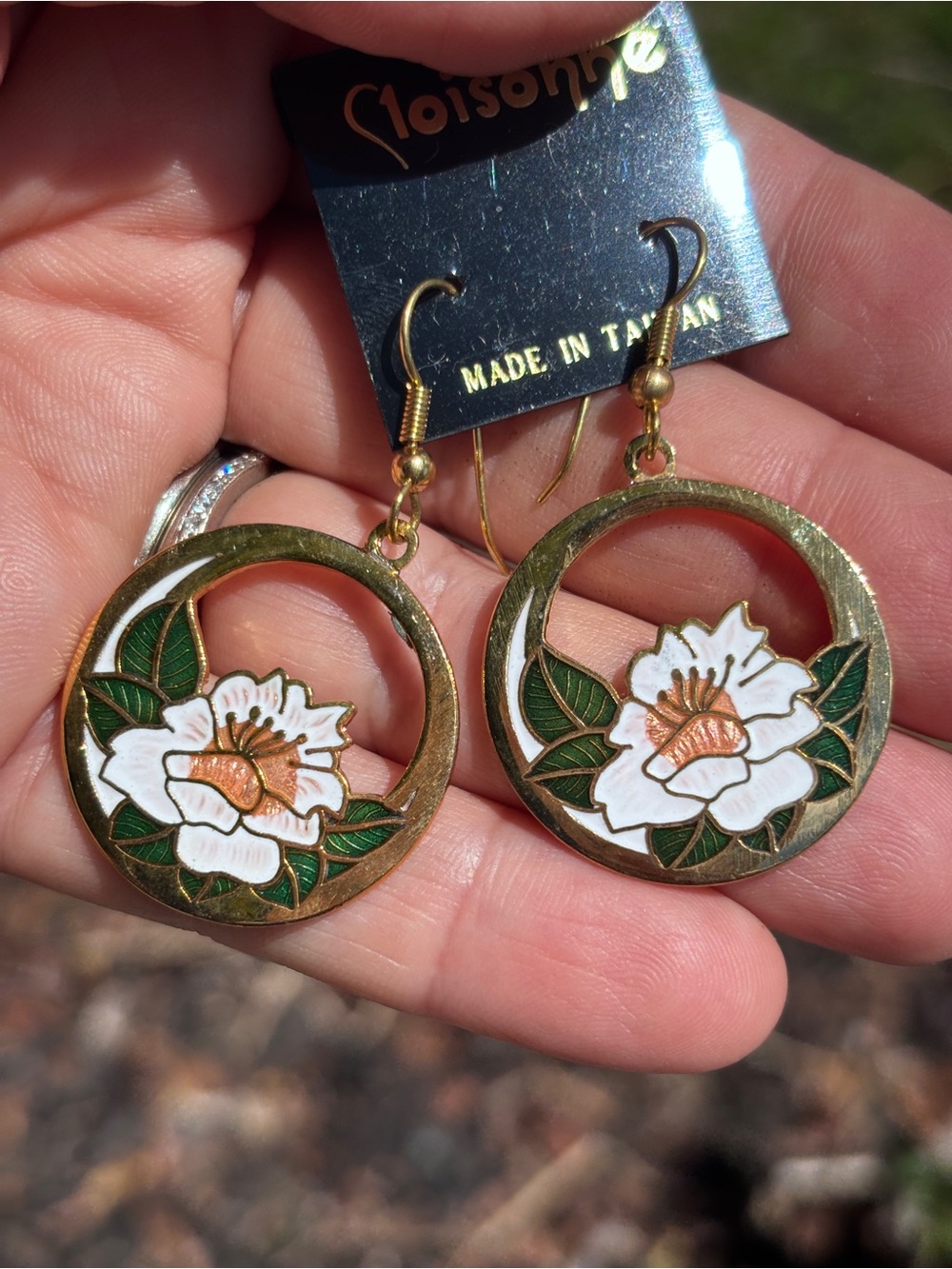 Vintage Cloisonné Floral Hoop Earrings – Made in Taiwan – New on Card
